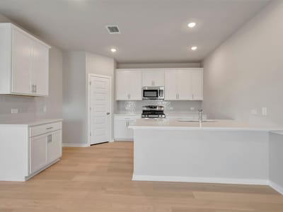 Primary bedroom at 479 Bishop Wood RD - 4 bed 2 bath home