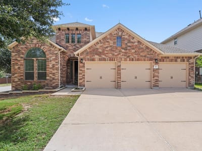 Living area at 480 Monahans DR - 4 bed 3 bath home