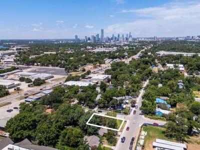 Property photo 4 at 4801 Gonzales ST - Chunn, Austin, TX