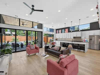 Primary bedroom at 4804 Gladeview - 5 bed 5 bath home
