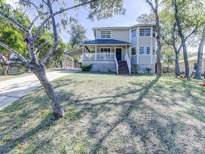 Photo 2 of 33 at 4805 Brook Creek CV - 3 bed 2 bath home