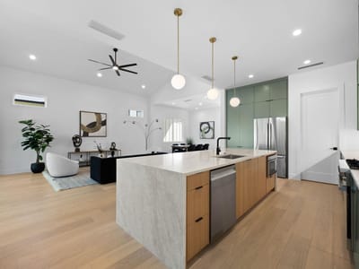 Primary bedroom at 4808 Richmond Ave Unit #1 - 4 bed 3 bath home