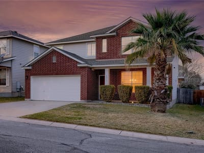 Photo 2 of 20 at 4810 Virginia Dare LN Unit #88 - 4 bed 2 bath home