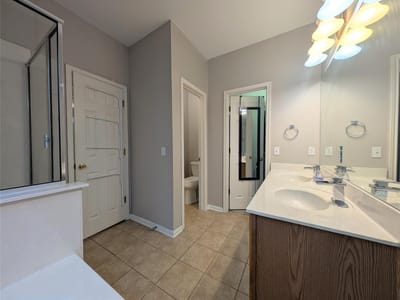Photo 5 of 20 at 4810 Virginia Dare LN Unit #88 - 4 bed 2 bath home