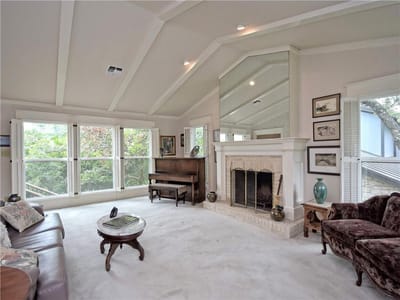 Living area at 4831 Twin Valley Dr - 3 bed 2 bath home
