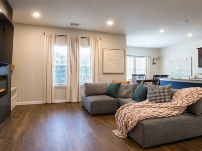 Primary bedroom at 484 Spider Lily DR - 3 bed 2 bath home