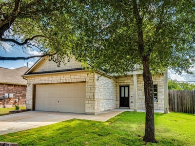 Property photo 3 at 484 Travertine TRL - 4 bed 2 bath home
