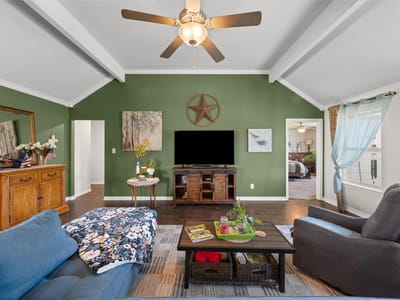 Property photo 4 at 4846 County Road 327 - 4 bed 2 bath home