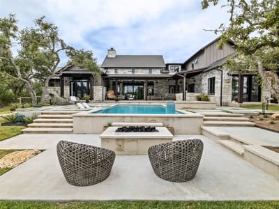 Living area at 488 Dario DR - 5 bed 5 bath home