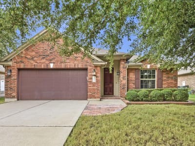 Property photo 2 at 490 Still Hollow CRK - 3 bed 2 bath home