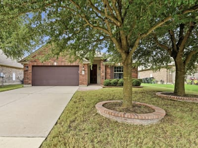 Property photo 3 at 490 Still Hollow CRK - 3 bed 2 bath home