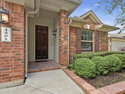Property photo 4 at 490 Still Hollow CRK - 3 bed 2 bath home