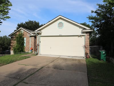 Property photo 5 at 4901 Birch Creek RD - 3 bed 2 bath home
