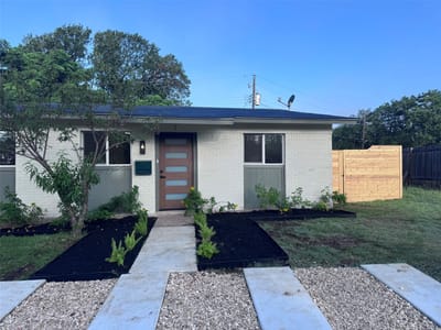 Living area at 4908 Hawk CV Unit #1 - 2 bed 1 bath home