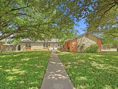 Property photo 2 at 4910 Suburban DR - Greenwood Hills Sec 05, Austin, TX