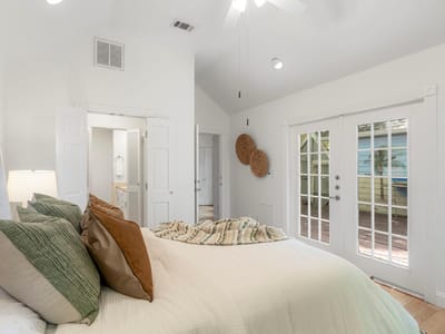 Property photo 5 at 4912 Avenue G Unit A and B Unit #A - Hyde Park, Austin, TX