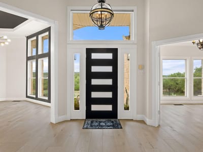Primary bedroom at 4915 Canyon Ranch TRL - 6 bed 5 bath home