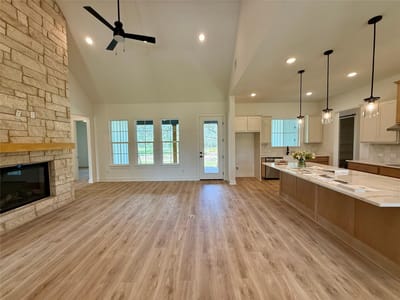Primary bedroom at 4952 FM 672 - 3 bed 2 bath home