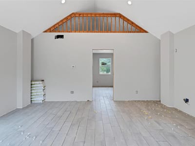 Living area at 499  Bridgestone Ct - 1 bed 1 bath home