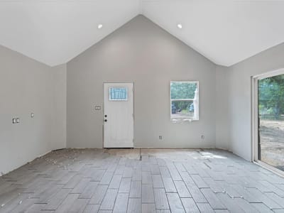 Bathroom at 499  Bridgestone Ct - 1 bed 1 bath home