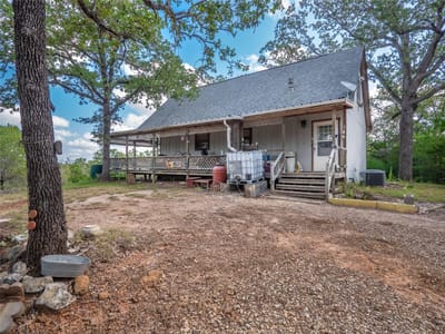 Property photo 3 at 499 Hidden Oaks DR - 3 bed 2 bath home