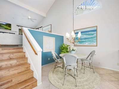 Primary bedroom at 5 Cypress Pt - 3 bed 2 bath home