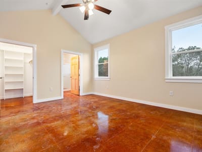Kitchen at 5 Quiet Meadow Cir - 3 bed 2 bath home