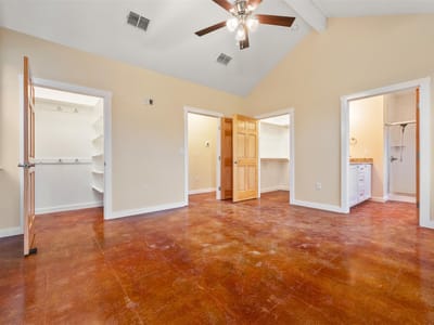 Primary bedroom at 5 Quiet Meadow Cir - 3 bed 2 bath home