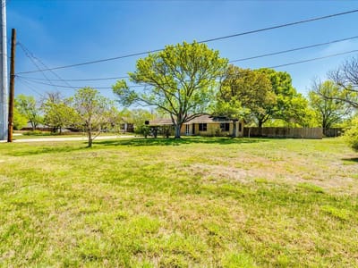 Primary bedroom at 500 Blackjack ST - 3 bed 1 bath home