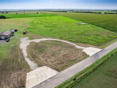 Property photo 2 at 500 County Rd 161 - I & G N RR Co Surv Abs #764, Granger, TX
