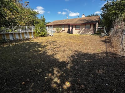 Property photo 5 at 500 Hosack ST - 3 bed 2 bath home