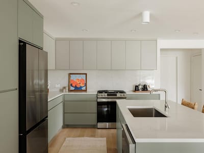 Kitchen at 500 Lakeshore DR - 5 bed 3 bath home