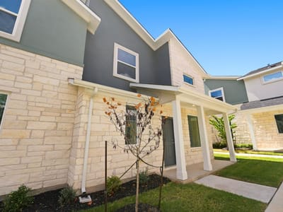 Property photo 4 at 500 Municipal DR Unit #805 - 3 bed 2 bath home