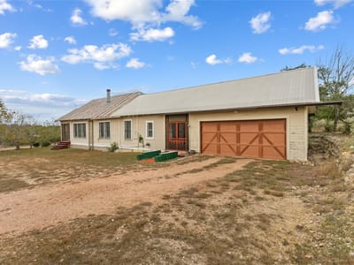 Property photo 3 at 500 Springlake DR - 2 bed 2 bath home