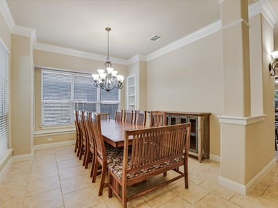 Kitchen at 500 Victoria DR - 4 bed 3 bath home
