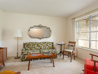 Photo 3 of 20 at 5002 Buckskin PASS - 3 bed 2 bath home