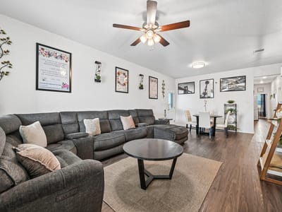 Photo 5 of 27 at 5007 Rose Garden LOOP - 3 bed 2 bath home