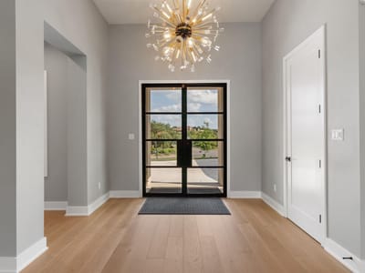 Property photo 2 at 501 Black Wolf RUN - 5 bed 4 bath home