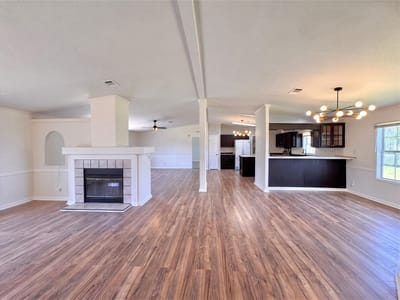Property photo 3 at 501 County Road 248 - 4 bed 2 bath home