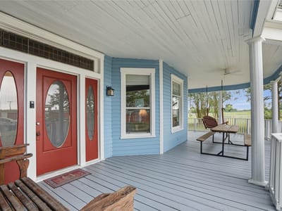 Primary bedroom at 501 Mish Mash Mall Ln - 4 bed 2 bath home