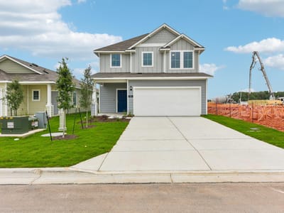 Living area at 501 Rear Boot Way - 5 bed 2 bath home