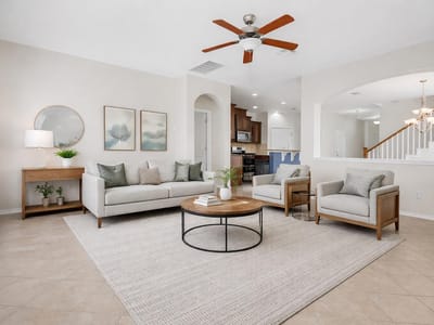 Living area at 501 Silver Trl - 4 bed 3 bath home