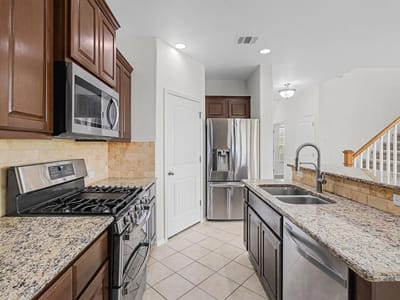 Bathroom at 501 Silver Trl - 4 bed 3 bath home