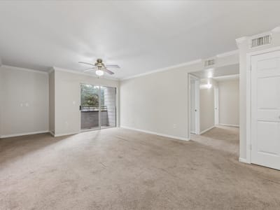 Property photo 3 at 501 W 26th ST Unit #121 - 3 bed 2 bath home
