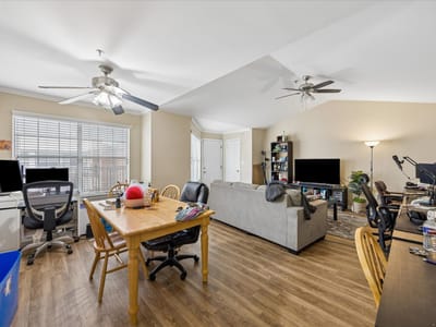 Property photo 2 at 501 W 26th ST Unit #306 - 2 bed 2 bath home