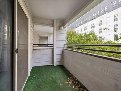 Property photo 4 at 501 W 26th ST Unit #306 - 2 bed 2 bath home