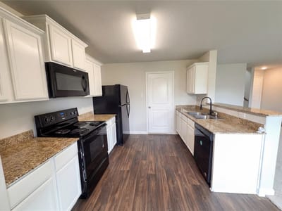 Living area at 501 Yearwood LN Unit #1D - 3 bed 2 bath home