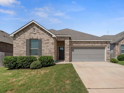 Property photo 2 at 5012 Magari PATH - 3 bed 2 bath home