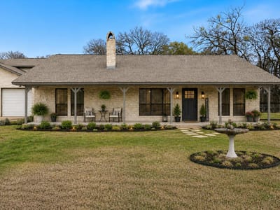 Photo 2 of 20 at 5014 Little Valley RD - 5 bed 3 bath home