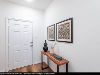 Living area at 502 Estuary Dr - 4 bed 2 bath home
